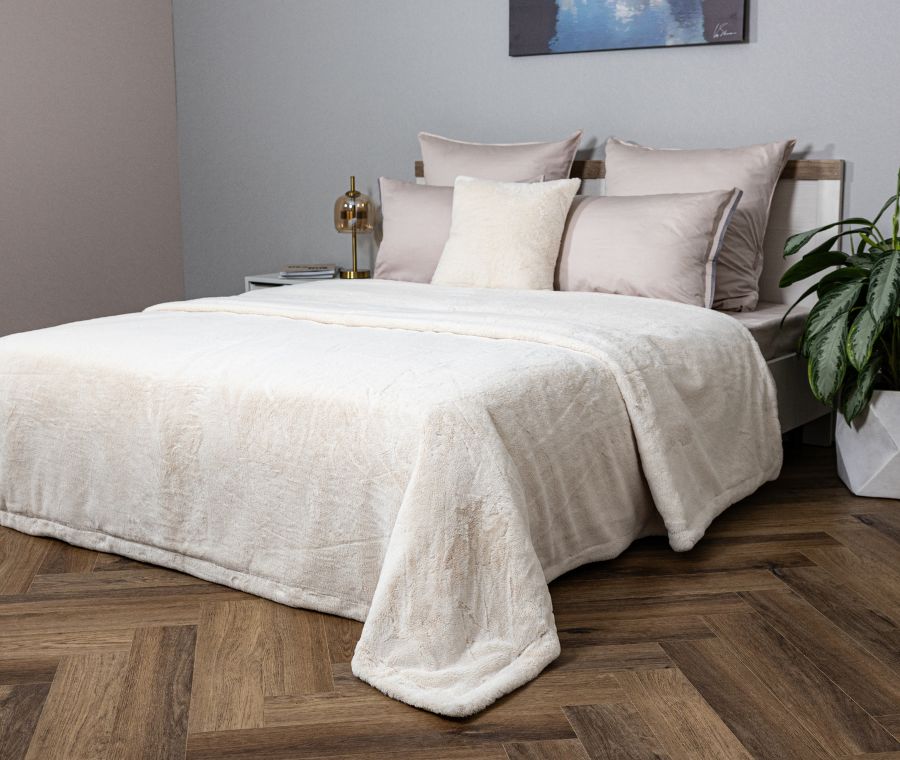 Покрывало меховое стеганое VANILLA LATTE