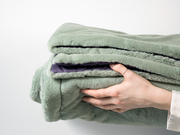 Новинка от STENOVA HOME: меховой плед OLIVE GREEN Новинка от STENOVA HOME: меховой плед OLIVE GREEN